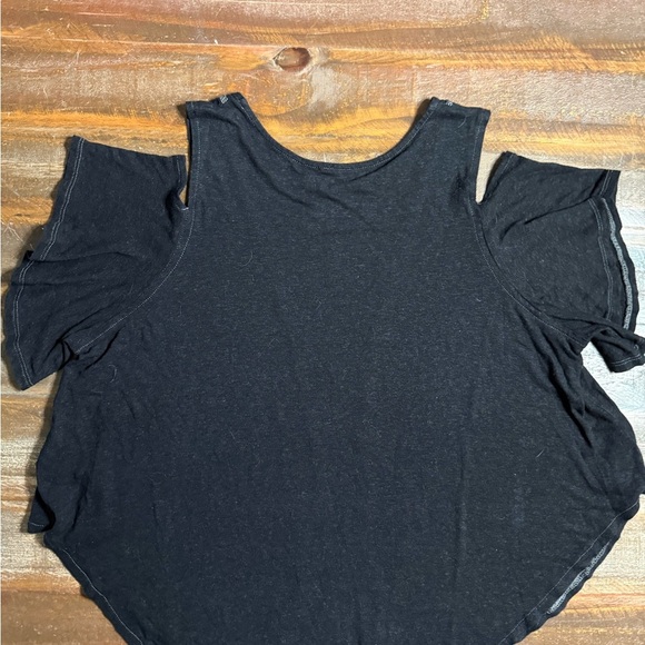 Free People We The Free Black Cold Shoulder Blouse XS—EUC - Picture 2 of 3